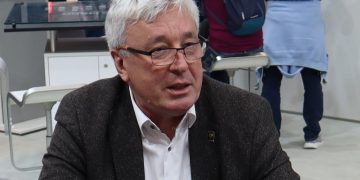 Tibor Bakoš, Dr. Hahn – Rollenband AT je idealan za visokokvalitetna aluminijumska vrata