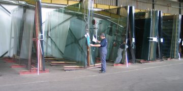 Kako pravilno rukovati, skladištiti i montirati stakla